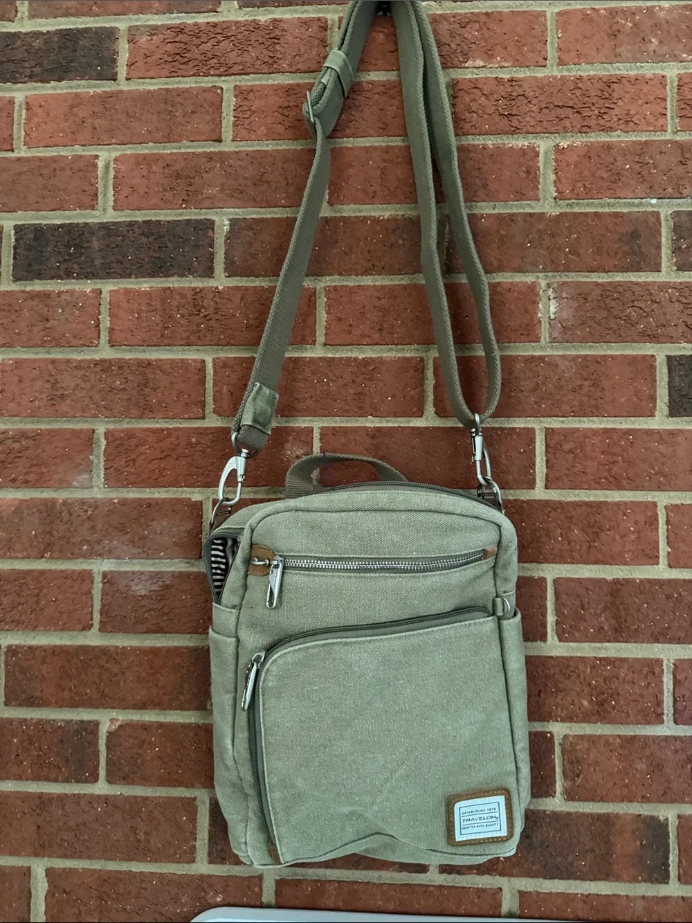 Travelon Anti-Theft Heritage Tour Bag Canvas Messenger Crossbody